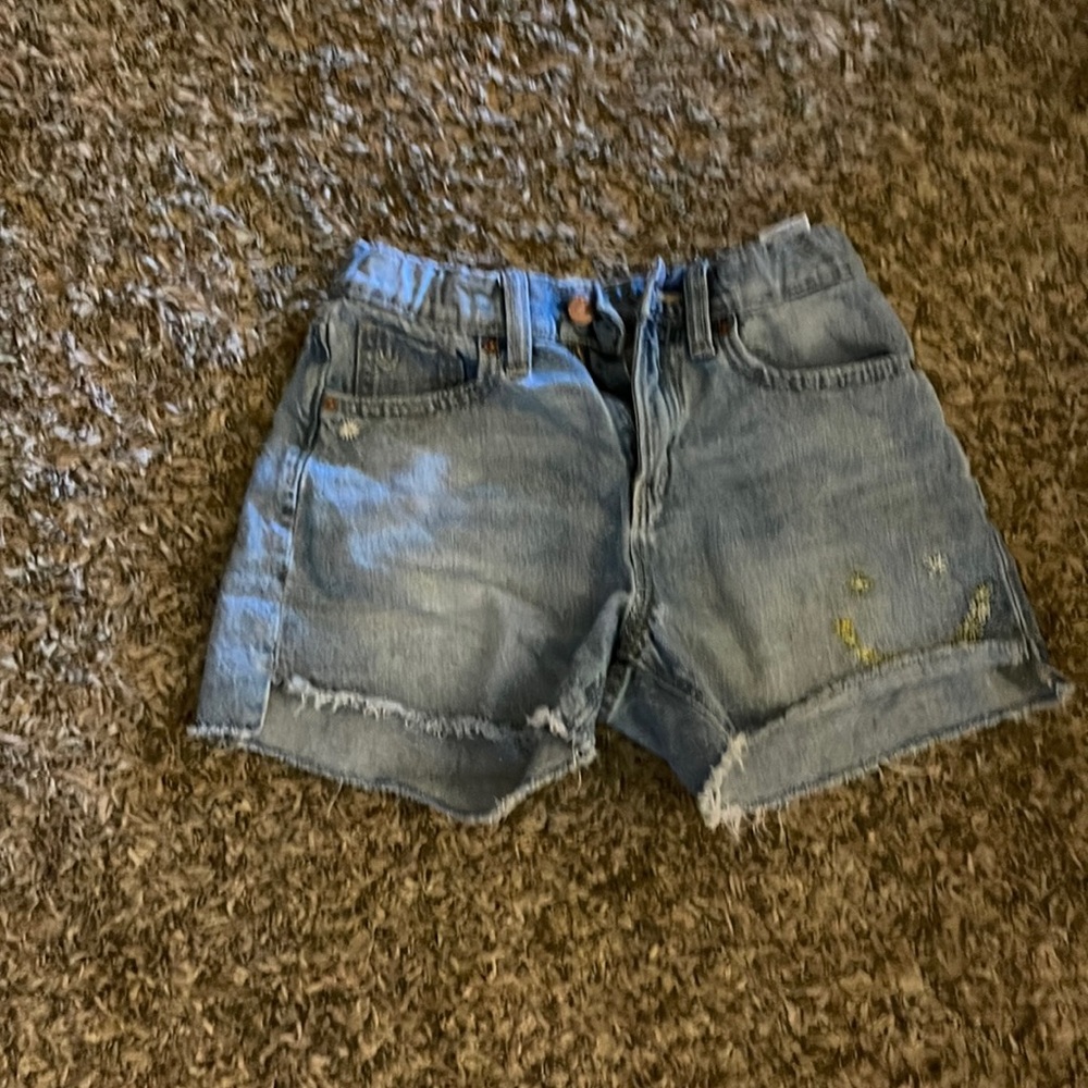 Smiley face jean short